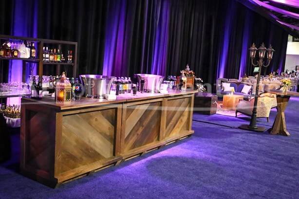 chateau wooden bar